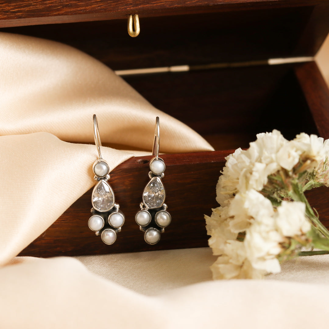 Kundan - Pearl Hook Earrings-0
