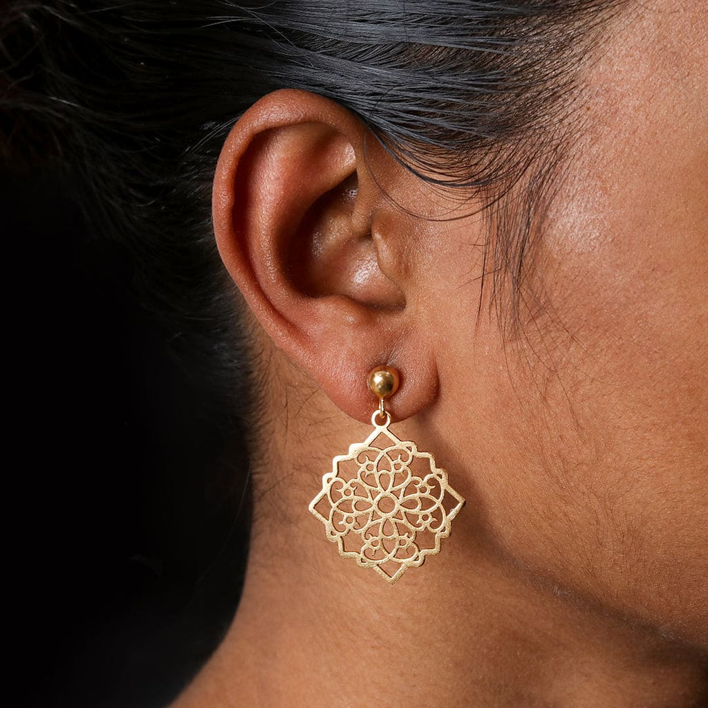 EARRINGS-4
