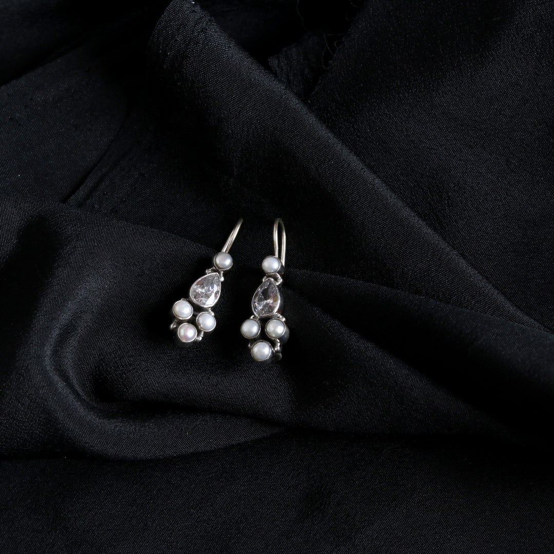 Kundan - Pearl Hook Earrings-2