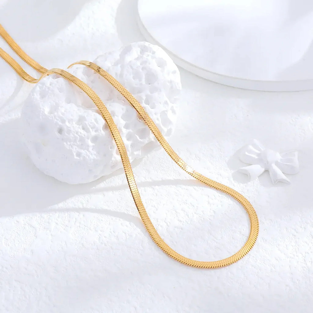 Herringbone Snake Chain Necklace – Flat Statement Choker Jewelry-1